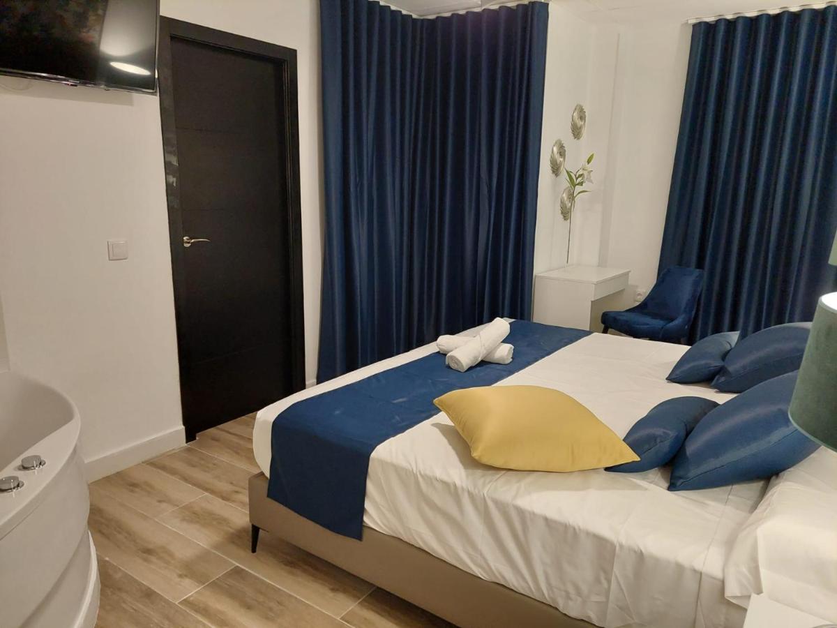 Hostal Garden Rous Paiporta Exterior foto